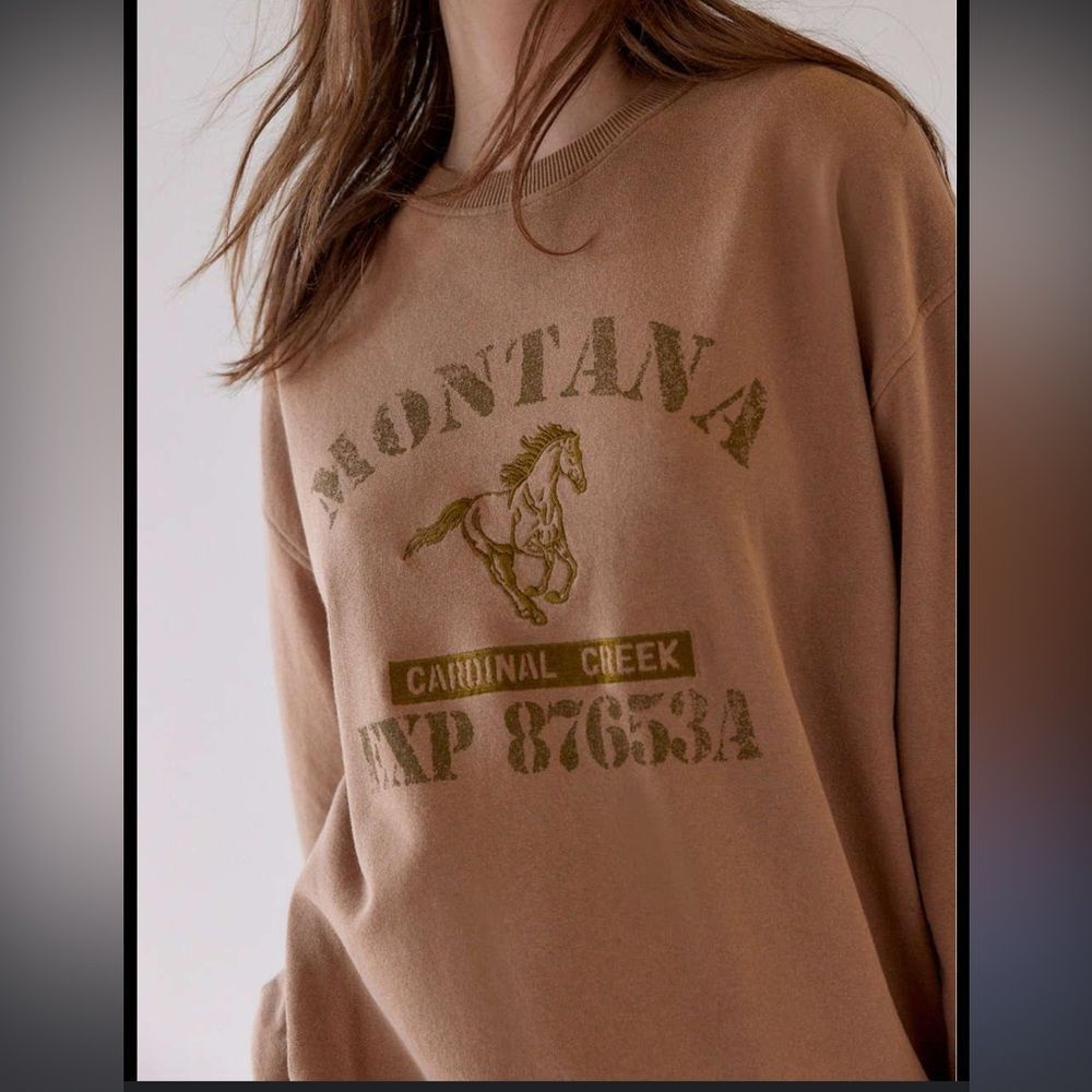 Urban Outfitters Embroidered Montana Crewneck Sweatshirt NWOT
